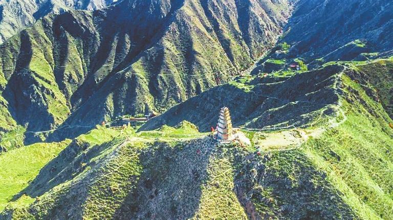 1764031971542496.jpg e0e444f4-2b1e-428b-907d-013d8fcc4d15.jpg